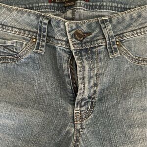 Fragile brand junior size 11 Capri pants.